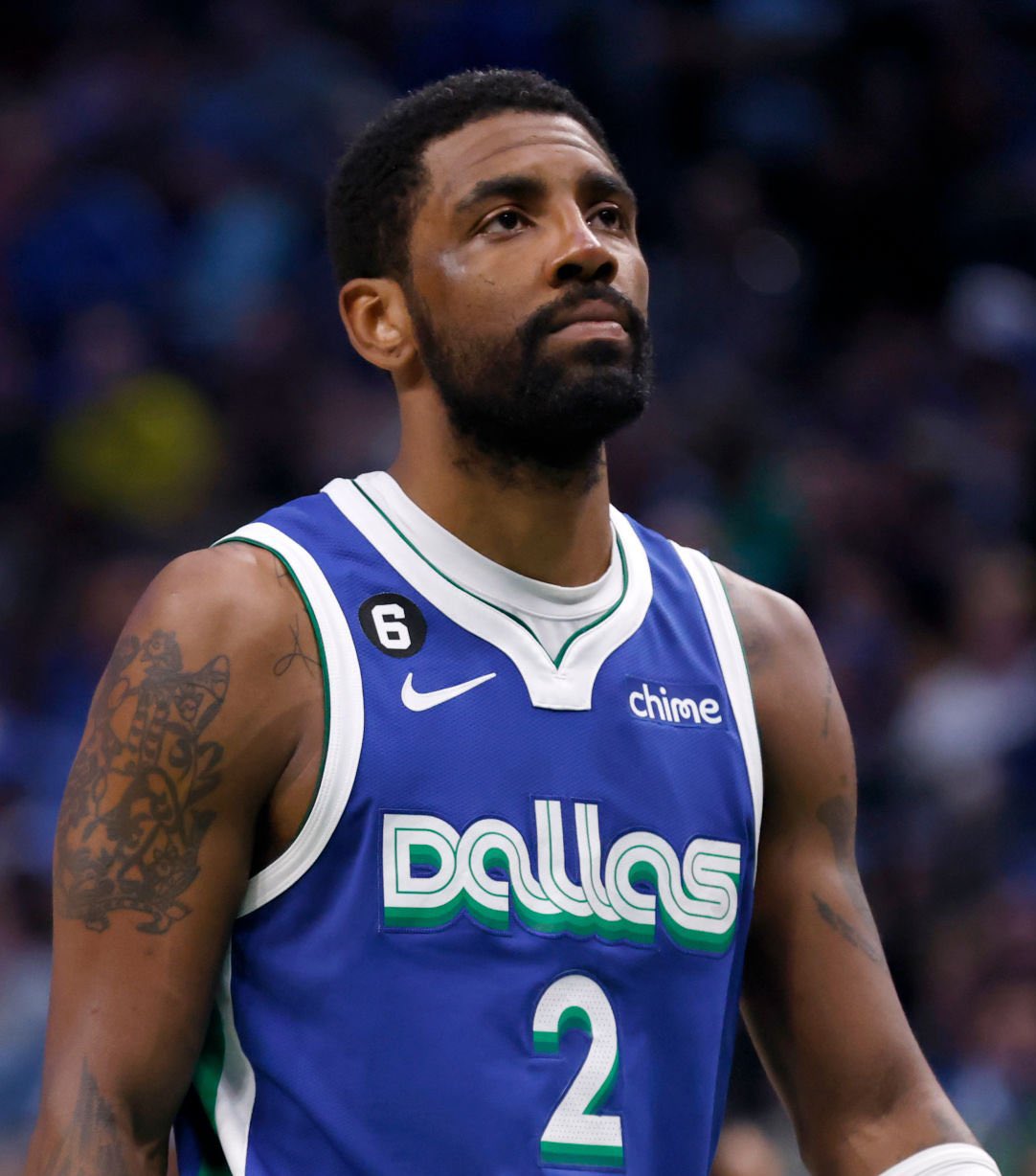 球队整体发 球队整体发