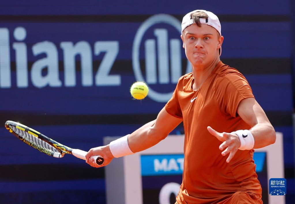 而保守求稳 而保守求稳